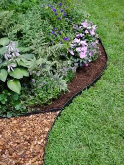 Pound-In Edging 9 Pound-In Edging -The Garden Works Shop 13283 4048 tif