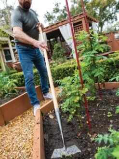 Gardener's Lifetime Dutch Hoe -The Garden Works Shop 8592103 2456 tif