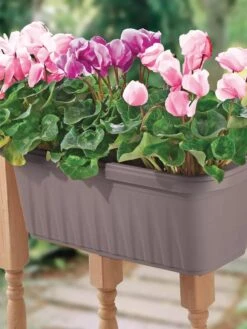 Adjustable Self-Watering Railing Planter, 24" -The Garden Works Shop 8592173 02V tif
