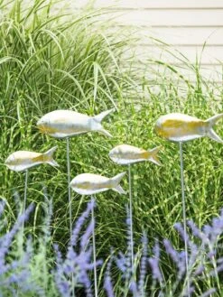 Fish Out Of Water Garden Stakes, Set Of 5 -The Garden Works Shop 8593672 9131 tif