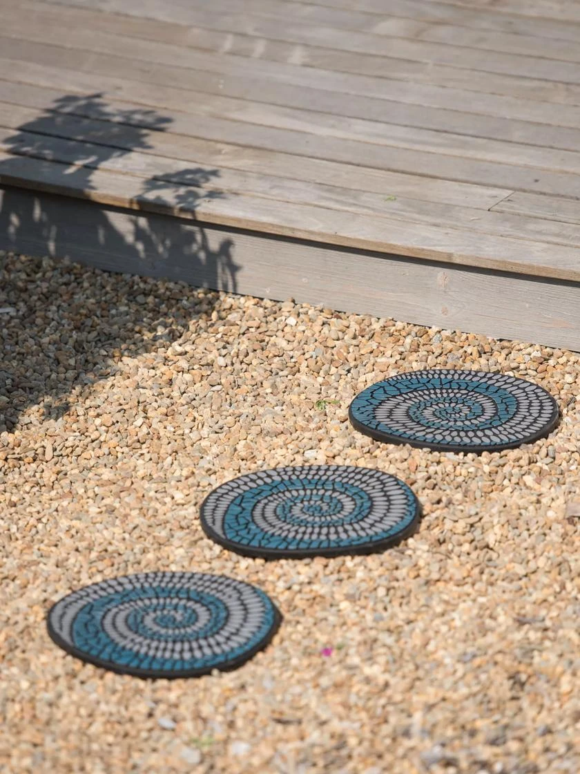 Swirl Stepping Stone 4 Swirl Stepping Stone - Image 2