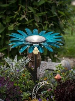 Desert Steel Daisy Solar Light 8 Desert Steel Daisy Solar Light -The Garden Works Shop 8599556 07V tif
