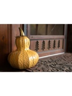 Desert Steel Gourd Luminary -The Garden Works Shop 8599562 02v