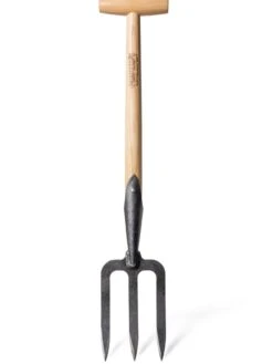Gardener’s Lifetime Perennial Fork With Short T-Handle -The Garden Works Shop 8600311 0925 tif