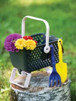 Calipso 3-in-1 Kids Gardening Self-Watering Planter Kit -The Garden Works Shop 8609217 0348 tif