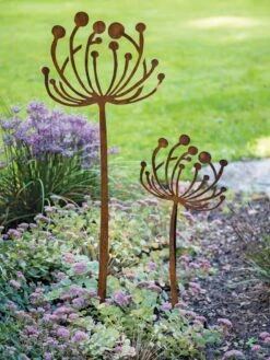 Queen Anne's Lace Garden Stake Set Of 2 8 Queen Anne's Lace Garden Stake Set Of 2 -The Garden Works Shop 8610210 0105 tif