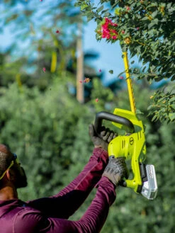 Sun Joe 24V-HT22-LTE 24-Volt ION+ Cordless Hedge Trimmer Kit | 22-Inch | W/ 2.0-Ah Battery And Charger -The Garden Works Shop 8610657 08v