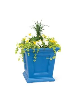 Fairfield Self-Watering Square Planter, 16” X 16” -The Garden Works Shop 8611695 046 tif