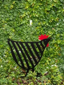 Chicken Friends Garden Stake -The Garden Works Shop 8612015 071 tif