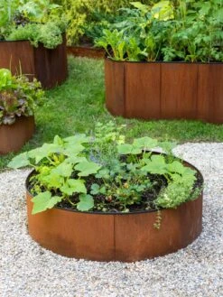 Birdies™ Corten Steel Round Raised Beds -The Garden Works Shop 8612422 1527 tif