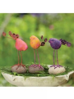 Birds On Stones Set 8 Birds On Stones Set -The Garden Works Shop 8613371 01V 3 4