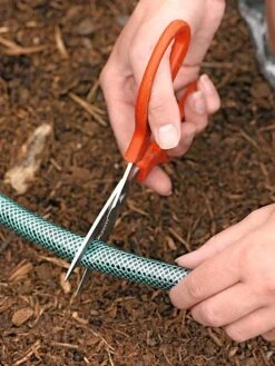 Snip-n-Drip Soaker Hose System -The Garden Works Shop GS40205 02 tif